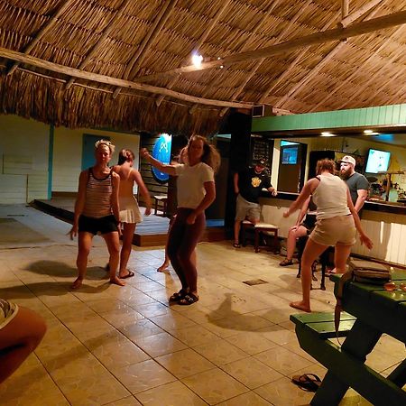 Royal Caribbean Resort San Pedro  Ngoại thất bức ảnh