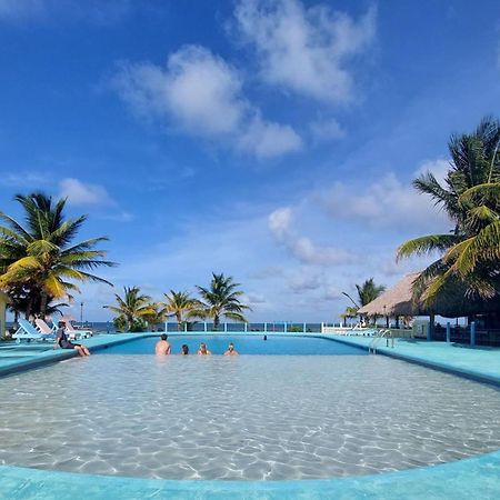 Royal Caribbean Resort San Pedro  Ngoại thất bức ảnh