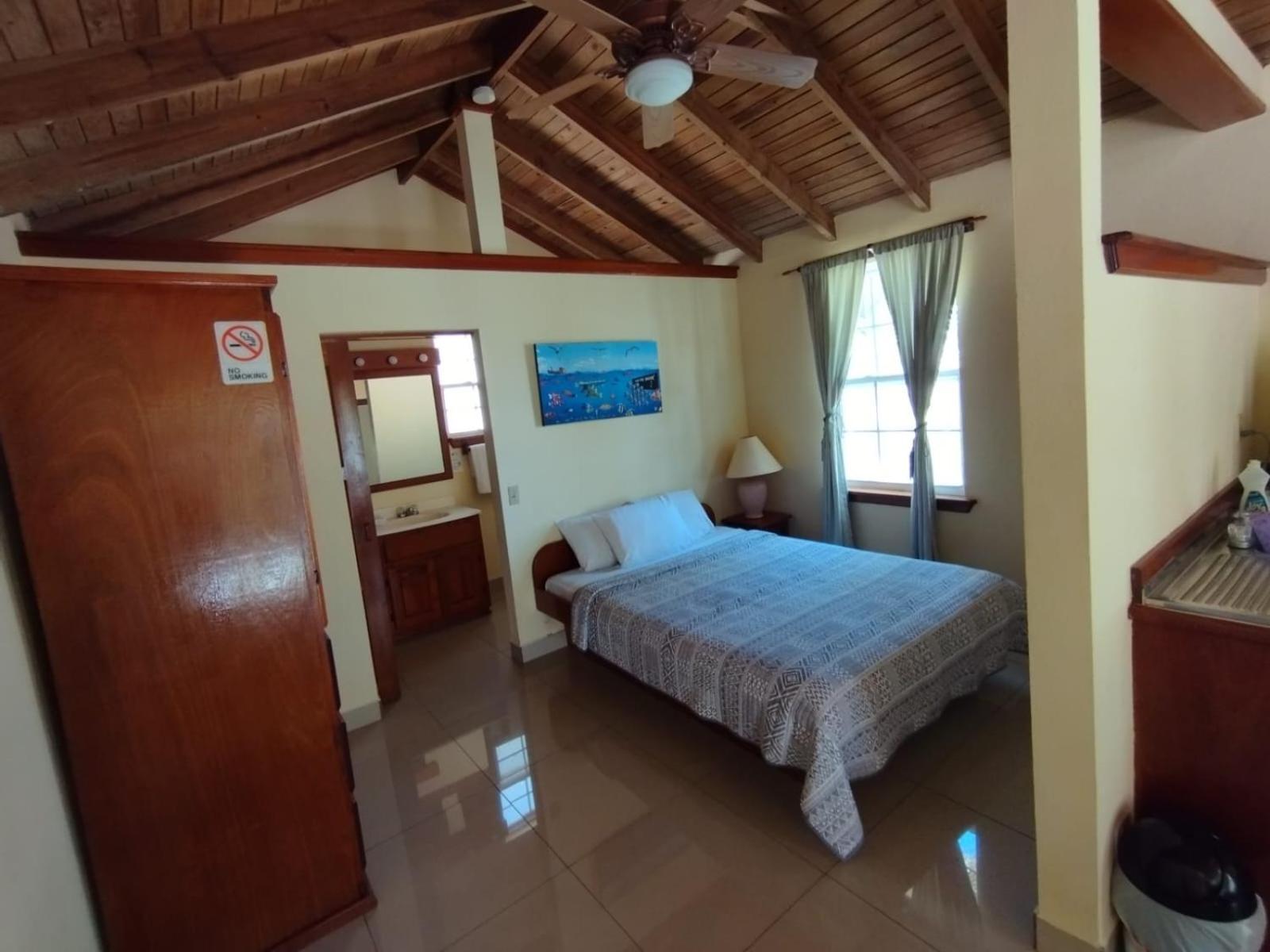 Royal Caribbean Resort San Pedro  Ngoại thất bức ảnh