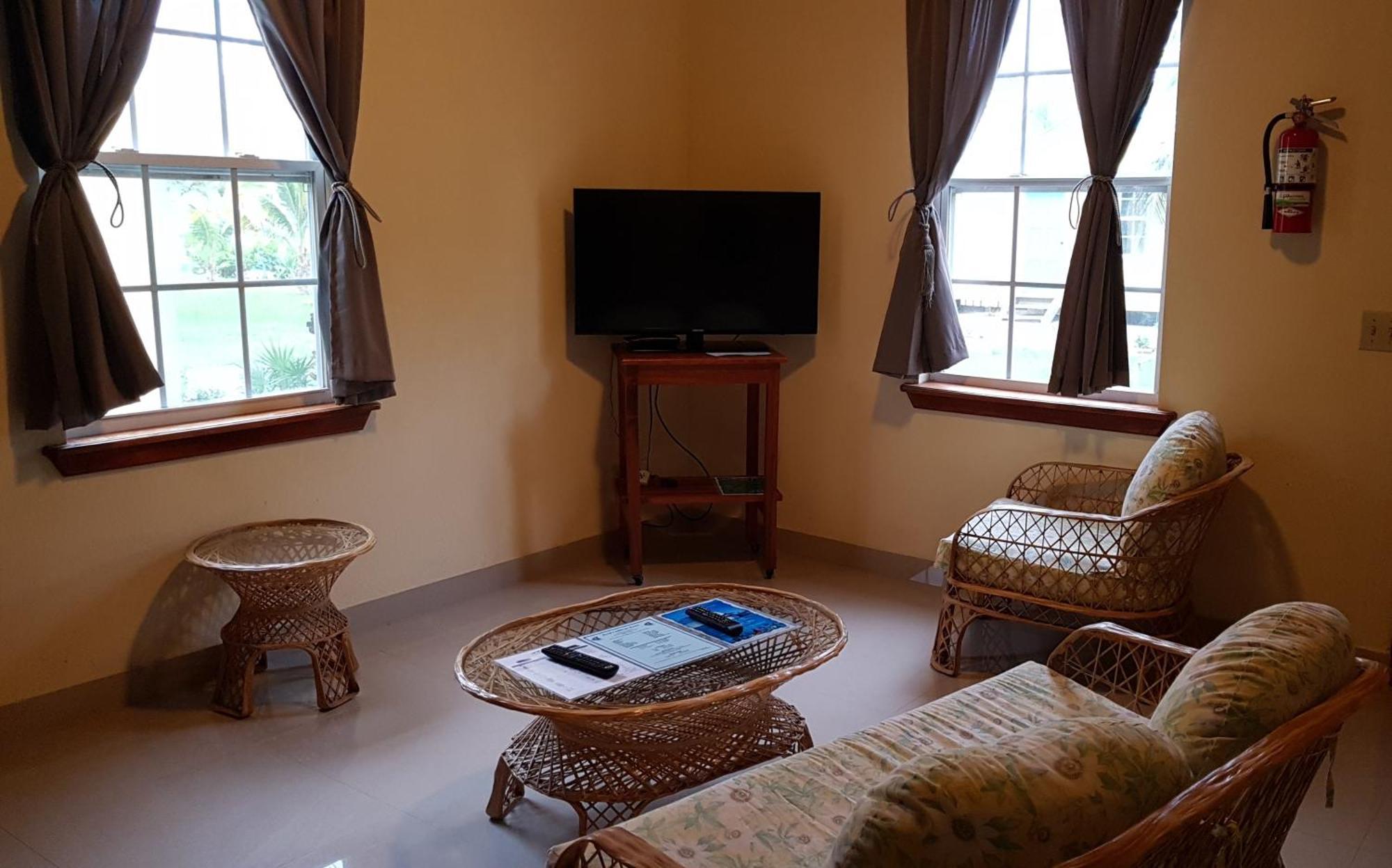 Royal Caribbean Resort San Pedro  Ngoại thất bức ảnh